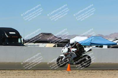 media/Mar-27-2022-CVMA (Sun) [[4786de14bf]]/Race 10 Supersport Shootout/